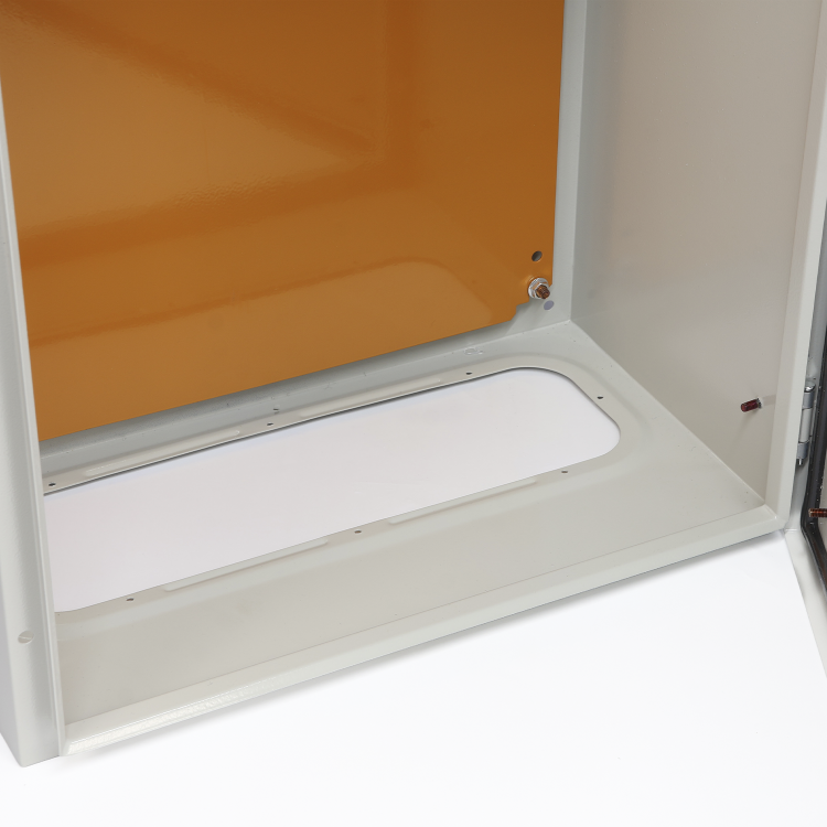 Корпус металевий MBP з монтажною панеллю 600x500x200 Argent IP65 TAKEL